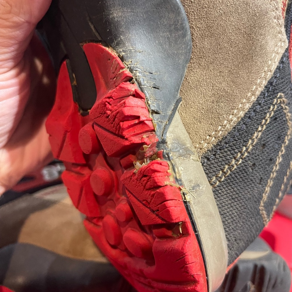 Asolo Furtive GTX Wide Boots - Tan and Black with Red Accents - Picture 4 of 5